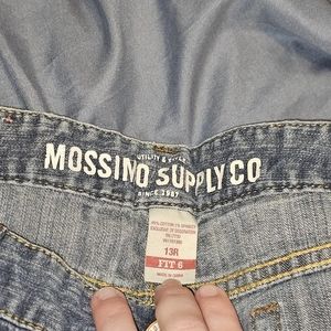 Junior blue jeans, jeans